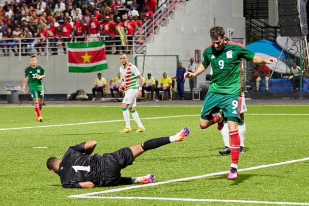 RECORD DATE NOT STATED (L-R) Joey Roggeveen of Surinam and Santiago Gimenez of Mexico during the game Surinam vs Mexico national team, Nationalteam (Mexican National Team), corresponding to Group A of League A of the CONCACAF Nations League 2022-2023, at Dr. Ir. Franklin Essed Stadium, on March 23, 2023. <br><br> (I-D) Joey Roggeveen de Surinam y Santiago Gimenez de Mexico durante el partido Surinam vs Mexico (Seleccion Nacional Mexicana), correspondiente al Grupo A de la Liga A de la Liga de Naciones CONCACAF 2022-2023, en el Estadio Dr. Ir. Franklin Essed, el 23 de Marzo de 2023. CONCACAF NATIONS LEAGUE 2022-2023 Surinam vs Mexico 