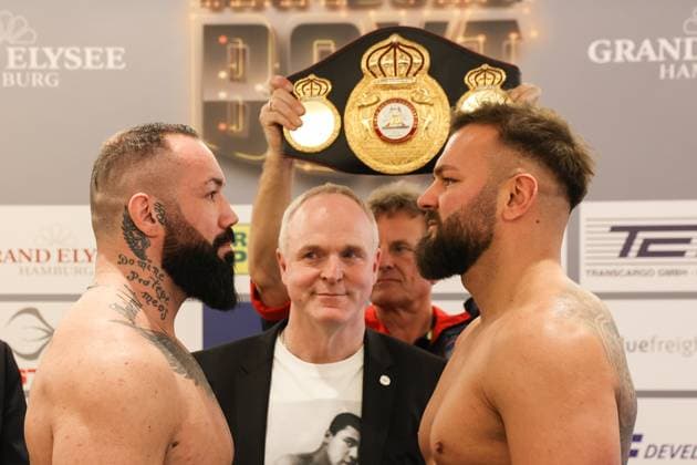 Sport Themen der Woche KW12 Boxen: P2M Box-Promotion, WBA-Continental Europameisterschaft, Schwergewicht, Waage, Hamburg, 24.03.2023 Felix Langberg (GER) - Patrick Korte (GER) Hamburg Germany *** Boxing P2M Boxing Promotion, WBA Continental European Championship, Heavyweight, Scales, Hamburg, 24 03 2023 Felix Langberg GER Patrick Korte GER Hamburg Germany