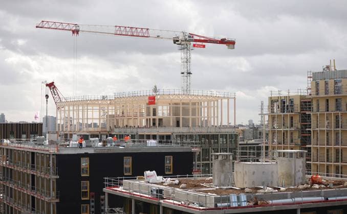 Sport Themen der Woche KW12 Sport Bilder des Tages Paris 2024, Bau des olympischen Dorf in Saint- Denis (230324) -- SAINT-DENIS, March 24, 2023 -- The athletes village of Paris 2024 Olympic and Paralympic Games is seen under construction in Saint-Denis, France, March 24, 2023. ) (SP)FRANCE-SAINT-DENIS-PARIS 2024-ATHLETES VILLAGE GaoxJing 