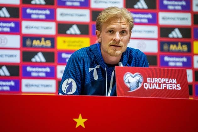 Fußball, EM Quali, Norwegen Nationalteam Pressekonferenz 230324 Morten Thorsby of the Norwegian national football team during a press conference, PK, Pressekonferenz on March 24, 2023 in Malaga. Photo: Vegard Grott BILDBYRAN kod VG VG0425 bbeng fotball football soccer fotboll UEFA EURO, EM, Europameisterschaft,Fussball 2024 em-kvalifisering em-kvalik pressekonferanse press conference norge norway Copyright: VEGARDxGRoTT BB230324VG066