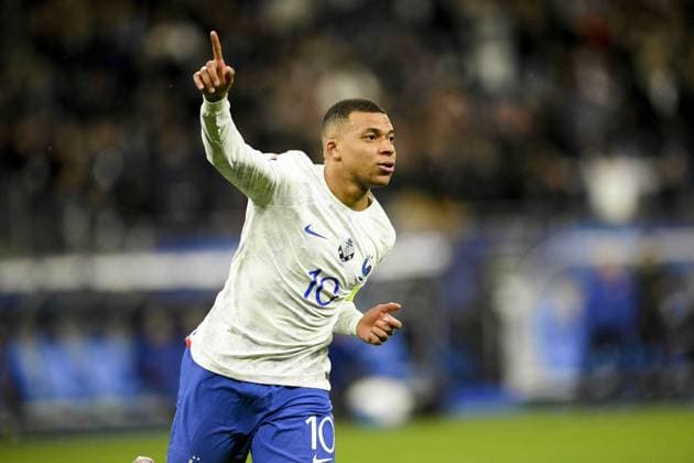 Fußball, EM Quali, Frankreich - Niederlande joie des joueurs de l equipe de France apres le but de MBAPPE Kylian (FRA) FOOTBALL : France vs Pays Bas - Eliminatoires Euro2024 - 24 03 2023 JBAutissier Panoramic 