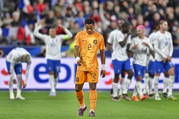 Fußball, EM Quali, Frankreich - Niederlande PARIS, 24-03-2023, Stade de France, UEFA Qualification EURO 2024 Football, season 2022 2023, France - Netherlands. Netherlands player Jurrien Timber dejected after the 3-0 France - Netherlands  x20316390x Copyright: