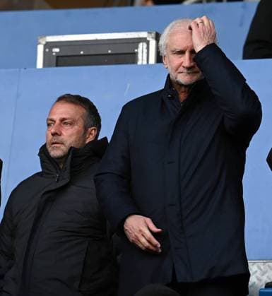 Bundestrainer Hansi Flick und DFB Manager Rudi Völler (re) fotografiert beim Fußball DFB U 21 Testspiel Spiel Deutschland-Japan am 24.03.23. in Frankfurt (DFL DFB REGULATIONS PROHIBIT ANY USE OF PHOTOGRAPHS as IMAGE SEQUENCES and or QUASI-VIDEO)