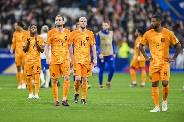 PARIS, 24-03-2023, Stade de France, UEFA Qualification EURO 2024 Football, season 2022 2023, France - Netherlands, Netherlands player Daley Blind, Netherlands player Davy Klaassen, Netherlands player Georginio Wijnaldum are disappointed after the match France - Netherlands  x20317256x Copyright: