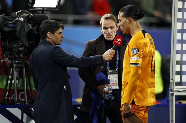 SAINT-DENIS - Virgil van Dijk of Holland addresses the press after the UEFA EURO, EM, Europameisterschaft,Fussball 2024 qualifying match between France and the Netherlands at Stade de France on March 24, 2023 in Saint-Denis, France. ANP MAURICE VAN STONE UEFA EURO 2024 Qualifying Round 2022 2023 xVIxANPxSportx xxANPxIVx 465708070 originalFilename: 465708070.jpg