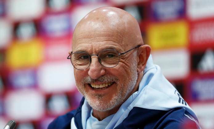 Rueda de prensa de Luis de la Fuente un dia antes del partido clasificatorio europeo entre Espana y Noruega. Luis de la Fuente attends press conference, PK, Pressekonferenz on the day before the UEFA EURO, EM, Europameisterschaft,Fussball 2024 qualifying match between Spain and Norway. FOTOxCHEMAxREY  ecommerceFotos eCommerce2-133904933