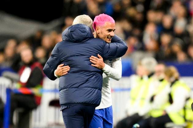 GRIEZMANN Antoine (FRA) Didier Deschamps entraineur Selectionneur France FOOTBALL : France vs Pays Bas - Eliminatoires Euro2024 - 24 03 2023 JBAutissier Panoramic 