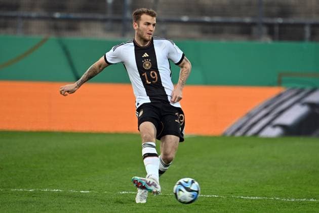 Louis Jordan BEYER (GER), Aktion,Einzelaktion,Einzelbild, Freisteller,Ganzkoerperaufnahme,ganze Figur. Fussball Laenderspiel, U21, U 21 Deutschland - Japan 2-2 am 24.03.2023,PSD Arena Frankfurt