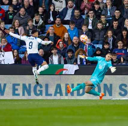Leicester, England, March 25th 2023: Goalkeeper Lucas Chevalier (16 France) saves a shot from Cameron Archer (9 England) during the International Friendly, Länderspiel, Nationalmannschaft football match between England and France at the King Power Stadium in Leicester, England. (James Whitehead SPP) Copyright: xJamesxWhiteheadx xSPPx spp-en-JaWhSp-EU21vFU21066