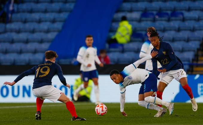 England Under 21 v France Under 21 International Friendly, Länderspiel, Nationalmannschaft Cameron Archer of England Under 21 during the International Friendly match between England Under 21 and France Under 21 at The King Power Stadium, Leicester Content Not Available For UK Newspapers Copyright: xDarrenxWoolleyx FIL-18298-0110 UK Newspapers OUT