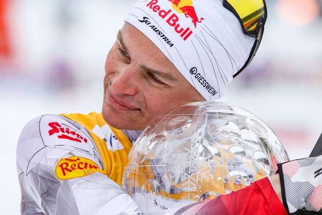 Sport Themen der Woche KW12 NORDIC SKIING - FIS WC Lahti LAHTI,FINLAND,26.MAR.23 - NORDIC SKIING, NORDIC COMBINED- award ceremony for the Overall World Cup Men. Image shows Johannes Lamparter (AUT). Keywords: crystal globe.  GEPAxpictures xPatrickxSteiner