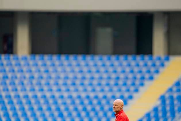 Soccer, training with Norways mens national team Batumi, Georgia 20230327 Norways national team manager Stale Solbakken during a training session with the mens national soccer team for the European Championship qualifying matches in soccer against Georgia Photo Fredrik Varfjell NTB Batumi Georgia EDITORIAL USE ONLY RESTRICTED USE FOR BETTING COMPANIES  Copyright: xFredrikxVarfjellx xNTBx