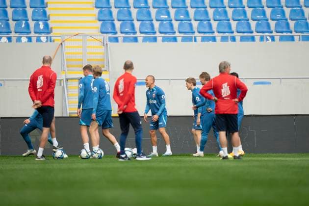 Football, training with Norways mens national team Batumi, Georgia 20230327 Leo Skiri ostigard during a training session with the mens national football team for the EC qualifying matches in football against Georgia Photo Fredrik Varfjell NTB Batumi Georgia EDITORIAL USE ONLY RESTRICTED USE FOR BETTING COMPANIES  Copyright: xFredrikxVarfjellx xNTBx
