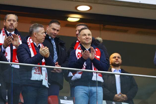 Sport Bilder des Tages 2023.03.27 Warszawa Pilka nozna Kwalifikacje UEFA EURO, EM, Europameisterschaft,Fussball 2024 Polska - Albania N z Andrzej Duda Foto Pawel Andrachiewicz PressFocus 2023.03.27 Warszawa Football UEFA EURO 2024 European Qualifiers Poland - Albania Andrzej Duda Credit: Pawel Andrachiewicz PressFocus NEWSPIX.PL --- Newspix.pl  20230327_PF_PA008