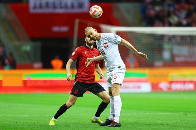2023.03.27 Warszawa Pilka nozna Kwalifikacje UEFA EURO, EM, Europameisterschaft,Fussball 2024 Polska - Albania N z Bartosz Salamon Foto Pawel Andrachiewicz PressFocus 2023.03.27 Warszawa Football UEFA EURO 2024 European Qualifiers Poland - Albania Bartosz Salamon Credit: Pawel Andrachiewicz PressFocus NEWSPIX.PL --- Newspix.pl  20230327_PF_PA013