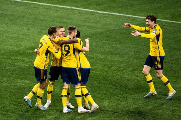 230327 Jesper Karlsson of Sweden celebrates after scoring 4-0 during the UEFA EURO, EM, Europameisterschaft,Fussball Qualifier, EM, Europameisterschaft football match between Sweden and Azerbaijan on March 27, 2023 in Stockholm. Photo: Emma Wallskog BILDBYRAN COP 320 JZ0347 bbeng football soccer fotboll fotball uefa euro qualifier landskamp emkval em-kvalifisering em-kvalik sverige sverige a sweden azerbajdzjan jubel Copyright: EMMAxWALLSKOG BB230327EW023