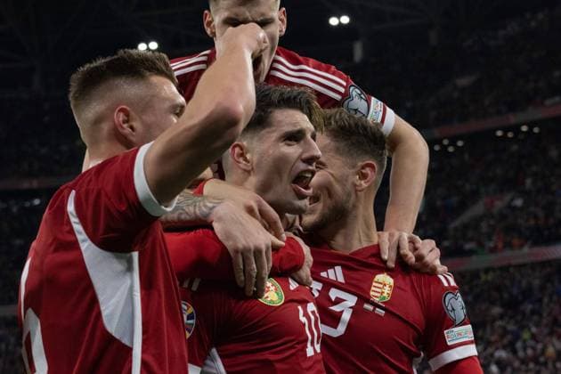 Sport Bilder des Tages (230328) -- BUDAPEST, March 28, 2023 -- Dominik Szoboszlai (C) of Hungary celebrates scoring with teammates during the UEFA EURO, EM, Europameisterschaft,Fussball 2024 Group G qualification match between Hungary and Bulgaria in Budapest, Hungary on March 27, 2023. (Photo by Xinhua) (SP)HUNGARY-BUDAPEST-FOOTBALL-UEFA EURO 2024 QUALIFIERS-HUNGARY VS BULGARIA AttilaxVolgyi 