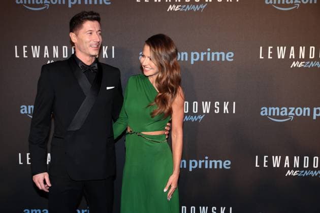 WARSZAWA 28.03.2023 PREMIERE OF UNKNOWN , AMAZON DOCUMENTARY MOVIE ABOUT ROBERT LEWANDOWSKI ROBERT LEWANDOWSKI ANNA LEWANDOWSKA FOT. PIOTR KUCZA FOTOPYK NEWSPIX.PL --- Newspix.pl  230328PYK047