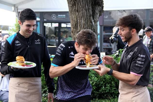 FORMULA 1 ROLEX AUSTRALIAN GRAND PRIX 2023 30.03.2023, Albert-Park, Melbourne, FORMULA 1 ROLEX AUSTRALIAN GRAND PRIX 2023 , im Bild Esteban Ocon (FRA), BWT Alpine F1 Team, Jack Doohan, Pierre Gasly (FRA), BWT Alpine F1 Team