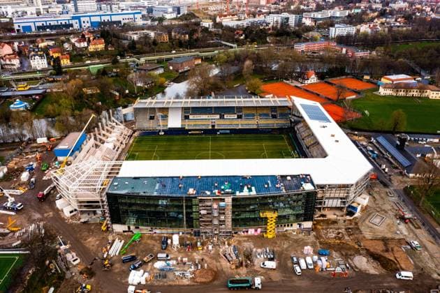 Jena , 300323, Fussball Regionalliga , FC Carl-Zeiss Jena Baustelle Ernst Abbe Sportfeld Übersicht Stadion , Flugaufnahme Luftbild
