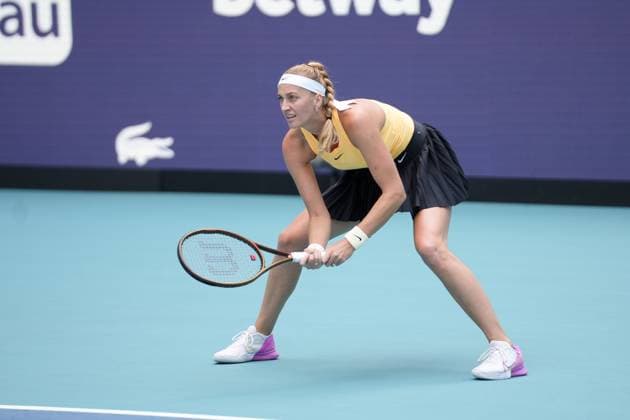 March 30, 2023, Miami Gardens, Florida, United States: March, 30 - Miami Gardens: Eketerina Alexandrova, in action here, plays Petra Kvitova(CZE) during the Quarter-Finals of the 2023 Miami Open by Itau. Miami Gardens United States - ZUMApa3_ 0240902228st Copyright: xAndrewxPatronx