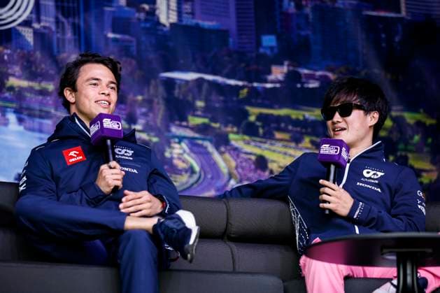DE VRIES Nyck (ned), Scuderia AlphaTauri AT04, portrait TSUNODA Yuki (jap), Scuderia AlphaTauri AT04, portrait during the Formula 1 Rolex Australian Grand Prix 2023, 3rd round of the 2023 Formula One World Championship, WM, Weltmeisterschaft from March 31 to April 2, 2023 on the Albert Park Circuit, in Melbourne, Australia - F1 - AUSTRALIAN GRAND PRIX 2023 DPPI Panoramic 00122006__R3_7315