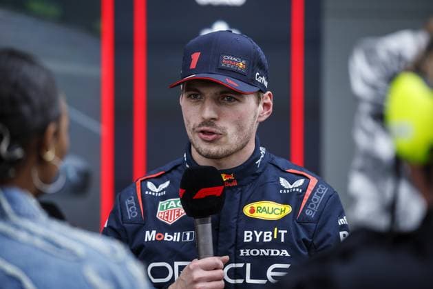VERSTAPPEN Max (ned), Red Bull Racing RB19, portrait during the Formula 1 Rolex Australian Grand Prix 2023, 3rd round of the 2023 Formula One World Championship, WM, Weltmeisterschaft from March 31 to April 2, 2023 on the Albert Park Circuit, in Melbourne, Australia - F1 - AUSTRALIAN GRAND PRIX 2023 DPPI Panoramic  00122006__R3_0911