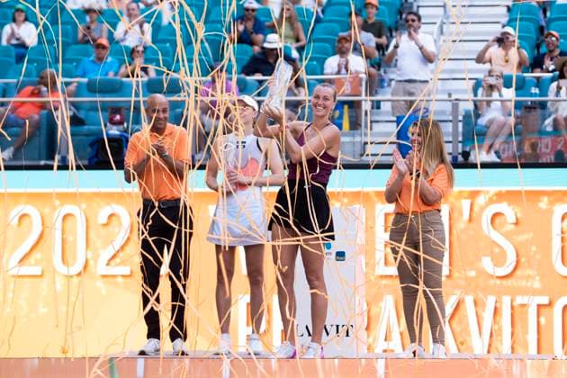 April 1, 2023, Miami Gardens, Florida, United States: April, 01 - Miami Gardens: Petra Kvitova(CZE) poses with the Champions trophy after defeating Elena Rybakina(KAZ) in the Singles Finals of the 2023 Miami Open by Itau. Miami Gardens USA - ZUMApa3_ 20230401_zap_pa3_020 Copyright: xAndrewxPatronx