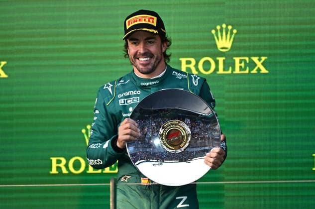 AUSTRALIAN F1 GRAND PRIX, Fernando Alonso (ESP) of Aston Martin F1 Team celebrates his third place on the podium following the 2023 Australian Grand Prix at the Albert Park Circuit in Melbourne, Sunday, April 02, 2023. ( NO ARCHIVING, EDITORIAL USE ONLY, NO USE IN BOOKS WITHOUT CONSENT MELBOURNE VICTORIA AUSTRALIA  Copyright: xJOELxCARRETTx 20230402001782084663