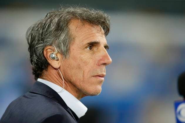 Gianfranco Zola former Italian television commentator paramount plus first the Serie A football match between SSC Napoli and AC Milan. _BP18863 Copyright: xAntonioxBalascox