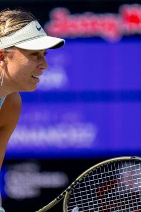 April 5, 2023, Charleston, SC, United States of America: (12) PAULA BADOSA ESP plays against LEYLAH FERNANDEZ CAN at the WTA, Tennis Damen Series for the Credit One Charleston Open in Charleston, SC, USA. (12) PAULA BADOSA ESP plays against LEYLAH FERNANDEZ CAN at the WTA Series for the Credit One Charleston Open in Charleston, SC, USA. WTA Series 2023: Credit One Charleston Open  - ZUMAa161 20230405_zaa_a161_001 Copyright: xWalterxG.xArcexSr.x
