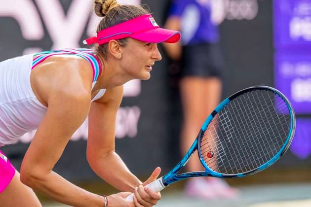 April 6, 2023, Charleston, SC, United States of America: (15) IRINA-CAMELIA BEGU ROU plays against (1) JESSICA PEGULA USA at the WTA, Tennis Damen Series for the Credit One Charleston Open in Charleston, SC, USA. WTA Series 2023: Credit One Charleston Open  - ZUMAa161 20230406_zaa_a161_196 Copyright: xWalterxG.xArcexSr.x