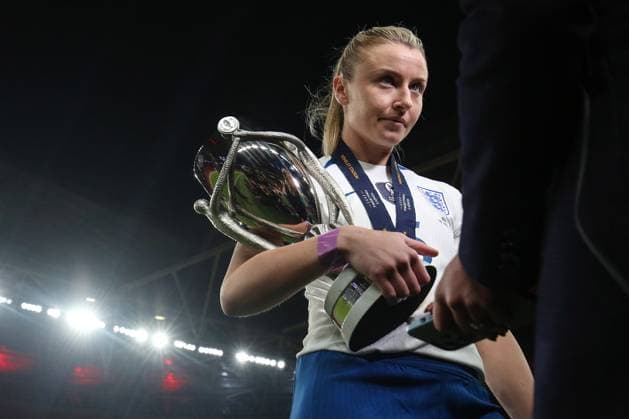 Women™s Finalissima 6 April 2023, London - Women™s Finalissima - England v Brazil Women - England captain Leah Williamson holds the trophy - Photo: Charlotte Wilson Offside. London UK Copyright: xCharlottexWilsonx xOffsidexOffside