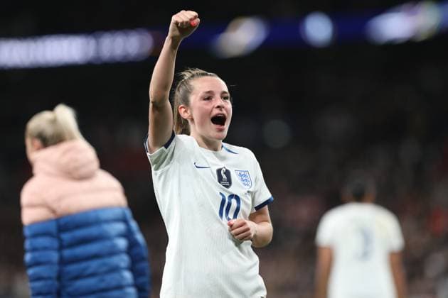 Ella Toone of England Lionesses celebrate winning the penalty shoot-out during the CONMEBOL-UEFA WOMEN S CHAMPIONS CUP FINALISSIMA match between England Women and Brazil Women at Wembley Stadium, London, England on 6 April 2023. Copyright: xJoshuaxSmithx 36560071