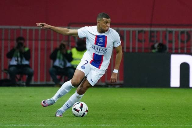 Kylian MbappÃ (Paris SG) FOOTBALL : OGC Nice vs Paris SG - Ligue 1 Uber Eats - Nice - 08 04 2023 NorbertScanella Panoramic 