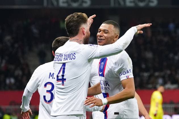Joie - Sergio Ramos (Paris SG) - Kylian MbappÃ (Paris SG) FOOTBALL : OGC Nice vs Paris SG - Ligue 1 Uber Eats - Nice - 08 04 2023 NorbertScanella Panoramic 