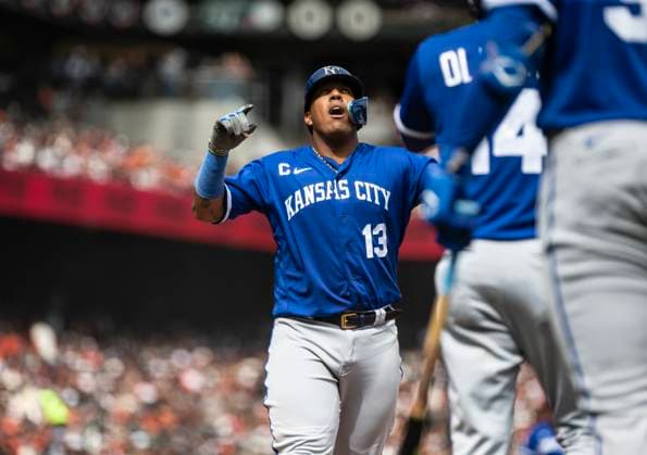 April 08 2023 San Francisco CA, U.S.A. Kansas City catcher Salvador Perez (13)hits a 3 run homer in the 8th inning to tie the game during the MLB, Baseball Herren, USA game between the Kansas City Royals and the San Francisco Giants. Kansas City beat San Francisco 6-5 at Oracle Park San Francisco Calif. CSM San Francisco USA - ZUMAc04_ 20230408_zaf_c04_020 Copyright: xThurmanxJamesx