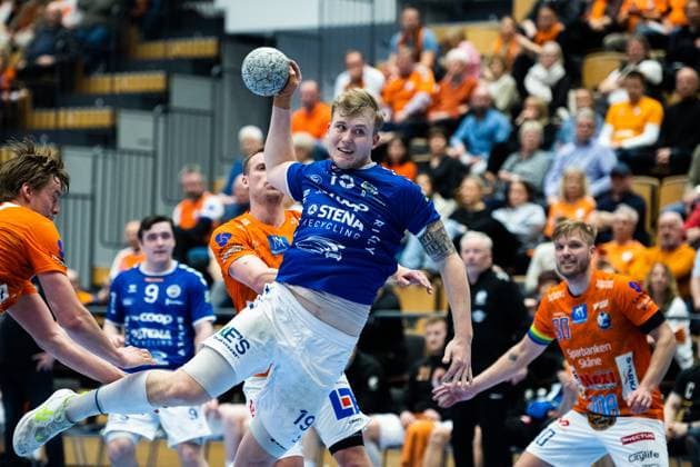 230409 Aranäs Melwin Beckman under handbollsmatchen i Handbollsligan mellan IFK Kristianstad och Aranäs den 9 april 2023 i Kristianstad. Copyright: AVDOxBILKANOVIC BB230409AB042