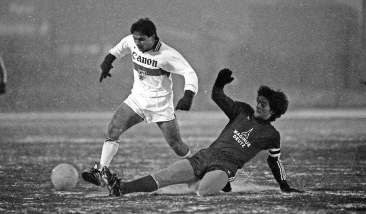 02.12.80 DFB Nachwuchsrunde VfB Stuttgart - FC Bayern München Deutschland, Stuttgart, 02.12.1980, Fussball, DFB Nachwuchsrunde, VfB Stuttgart - FC Bayern München: . *** 02 12 80 DFB Nachwuchsrunde VfB Stuttgart FC Bayern München Germany, Stuttgart, 02 12 1980, football, DFB Nachwuchsrunde, VfB Stuttgart FC Bayern München