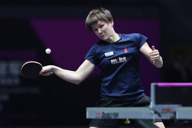 Bilder des Jahres 2023, Sport 04 April Sport Themen der Woche KW15 Sport Bilder des Tages XINXIANG, CHINA - APRIL 11: Nina Mittelham of Germany competes against Hina Hayata of Japan in their Women s Singles Round of 16 match on day three of WTT Champions Xinxiang 2023 at Xinxiang Pingyuan Sports Center on April 11, 2023 in Xinxiang, Henan Province of China.  Copyright: xVCGx 111431504448 