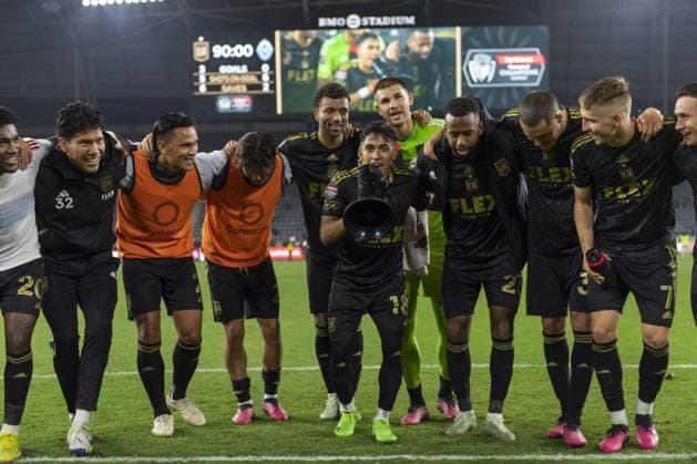 Fußball, CONCACAF Champions League, Los Angeles FC - Vancouver Whitecaps during the game Los Angeles FC (USA) vs Vancouver Whitecaps (CAN), corresponding to Quarterfinals Second leg match of the 2023 Scotiabank Concacaf Champions League, at BMO Stadium, on April 11, 2023. <br><br> durante el partido Los Angeles FC (USA) vs Vancouver Whitecaps (CAN), correspondiente al partido de Vuelta de Cuartos de final de la Liga de Campeones Scotiabank Concacaf 2023, en el Estadio BMO, el 11 de Abril de 2023. SCCL 2023 Los Angeles FC (USA) (6) 3-0 (0) Vancouver Whitecaps (CAN) CFV 