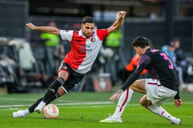 UEFA Europa League quarter final: Feyenoord v AS Roma Rotterdam - Alireza Jahanbakhsh of Feyenoord during the match between Feyenoord v AS Roma at Stadion Feijenoord De Kuip on 13 April 2023 in Rotterdam, the Netherlands. Copyright: xTomxBodex