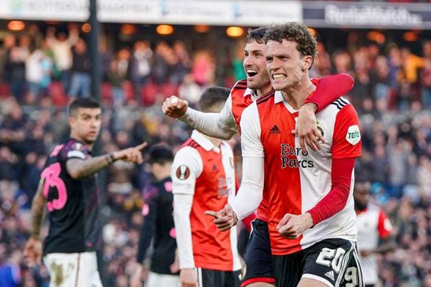 ROTTERDAM, 04-03-2023, Feijenord stadium de Kuip , UEFA Europa League , season 2022 2023, Match between Feyenoord and AS Roma , Feyenoord midfielder Mats Wieffer scores the 1-0 and celebrates with Feyenoord forward Santiago Gimenez (l) Feyenoord - AS Roma  x20529070x Copyright: