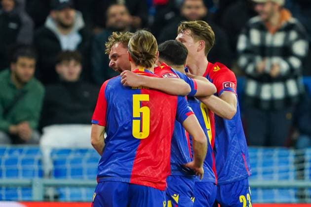 13.04.2023, Basel, St. Jakobs-Park, Switzerland, UEFA Europa Conference League: FC Basel - OGC Nice, 9 Zeki Amdouni (Basel) celebrates after scoring his team s second goal with teammates Basel St. Jakobs-Park Basel Switzerland Copyright: xJustPictures.ch DanielaxPorcellix