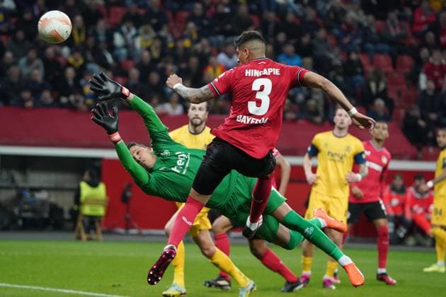 Fussball,UEFA Europa League 2022 2023, Bayer 04 Leverkusen -Union Saint Gilloise, 13.04.2023, Bayarena Leverkusen, Athony Moris, Union Sanint Gilloise, Piero Hincapie,