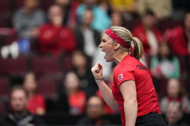 Tennis, Billie Jean King Cup, Kanada - Belgien April 14, 2023, VANCOUVER, BC, CANADA: Belgium s Ysaline Bonaventure celebrates reaching match point before defeating Canada s Rebecca Marino during a Billie Jean King Cup qualifiers singles match, in Vancouver, on Friday, April 14, 2023. Canada News - April 14, 2023 - ZUMAc35_ 20230414_zaf_c35_242 Copyright: xDarrylxDyckx