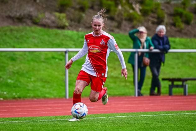 16.04.2023, GER, Fußball, Frauen, Testspiel, 2022 2023, 1. FC Köln - TSG Hoffenheim Laura Donhauser (Köln) in Aktion. Westerburg Schulstadion Rheinland-Pfalz Deutschland