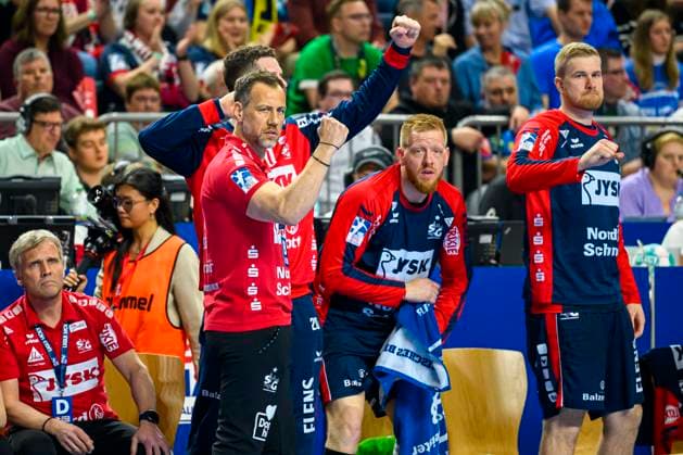Handball: DHB-Pokal, SC Magdeburg - TBV Lemgo Lippe, Final Four, Halbfinale, Lanxess Arena Trainer Maik Machulla (Flensburg) Köln Lanxess Arena Nordrhein-Westfalen Deutschland
