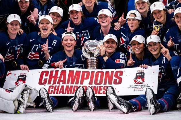 Sport Themen der Woche KW15 Sport Bilder des Tages 230416 Players of USA celebrate winning the 2023 IIHF Women s World Championship, WM, Weltmeisterschaft final between Canada and USA on April 16, 2023 in Brampton. Photo: Mathilda Ahlberg BILDBYRAN kod MA MA0464 ishockey Ice hockey, Eishockey vm dam 2023 iihf womens world championship dam vm ishockey vm canada usa women bbeng kanada jubel *** 230416 Players of USA celebrate winning the 2023 IIHF Women s World Championship final between Canada and USA on April 16, 2023 in Brampton Photo Mathilda Ahlberg BILDBYRAN kod MA MA0464 ishockey ice hockey vm dam 2023 iihf womens world championship dam vm ishockey vm canada usa women bbeng kanada jubel,  Copyright: MATHILDAxAHLBERG BB230416MA201
