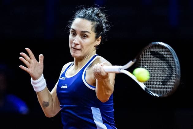 Match Martina Trevisan vs. Beatriz Haddad Maia im Martina Trevisan (ITA) Porsche Tennis Grand Prix GP Stuttgart 2023, Billie Jean King Cup, Porsche-Arena, 18.04.2023 Porsche Tennis Grand Prix GP Stuttgart 2023 Porsche-Arena, 18.04.2023 Stuttgart Copyright: xEibner-Pressefoto RogerxBuerkex EP_EER